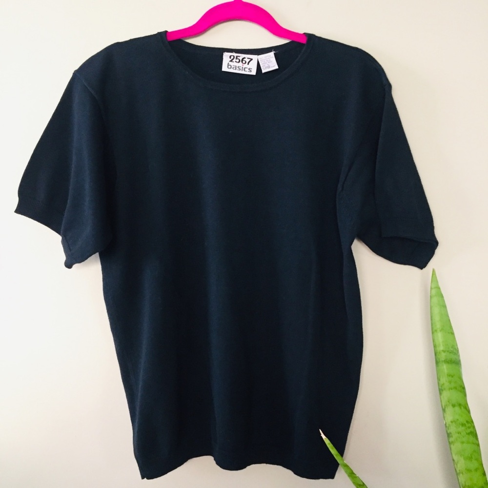 Vintage 2567 basics short sleeve sweater pullover Large